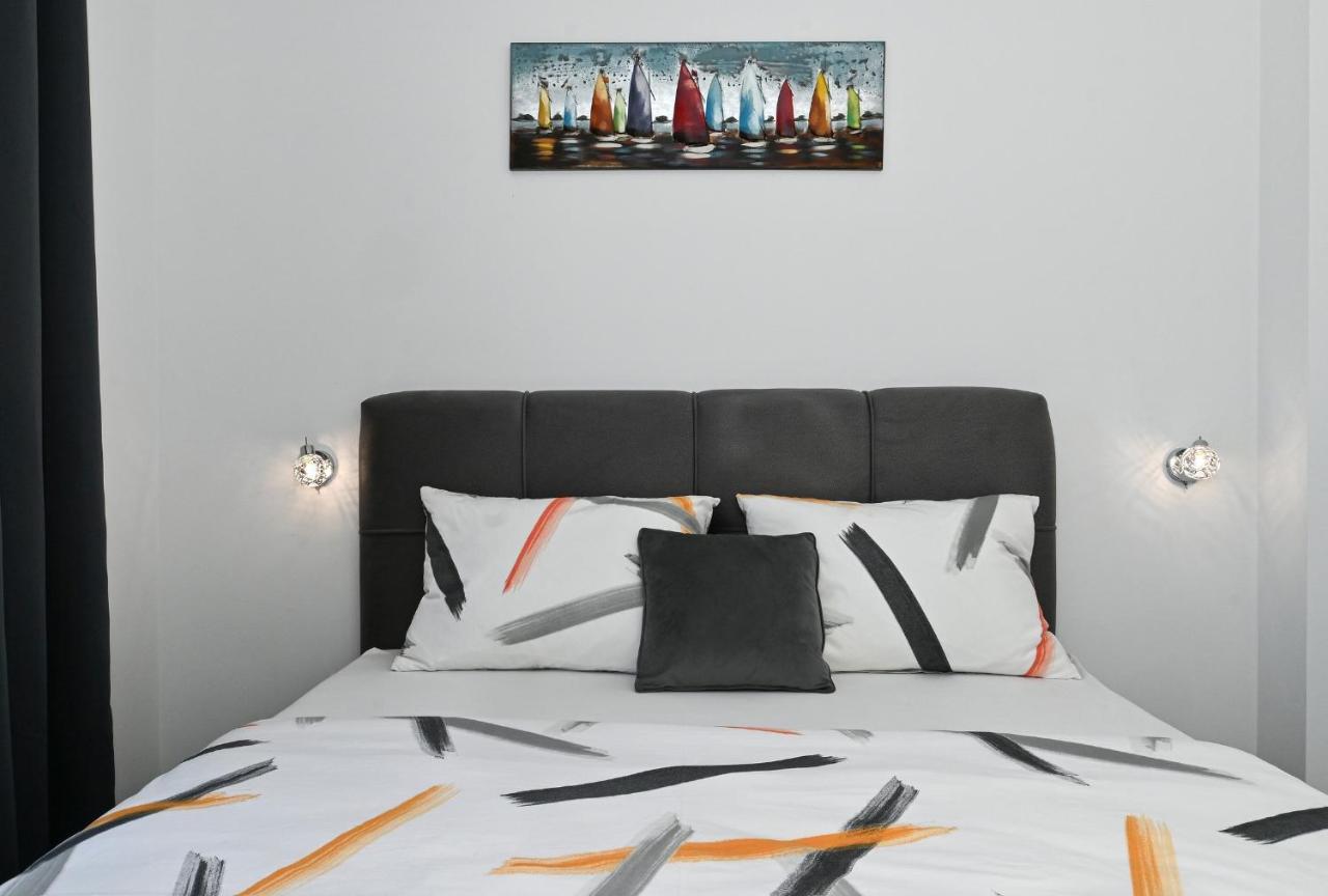 Luxury Apartment White Crystal Kaštela Eksteriør billede