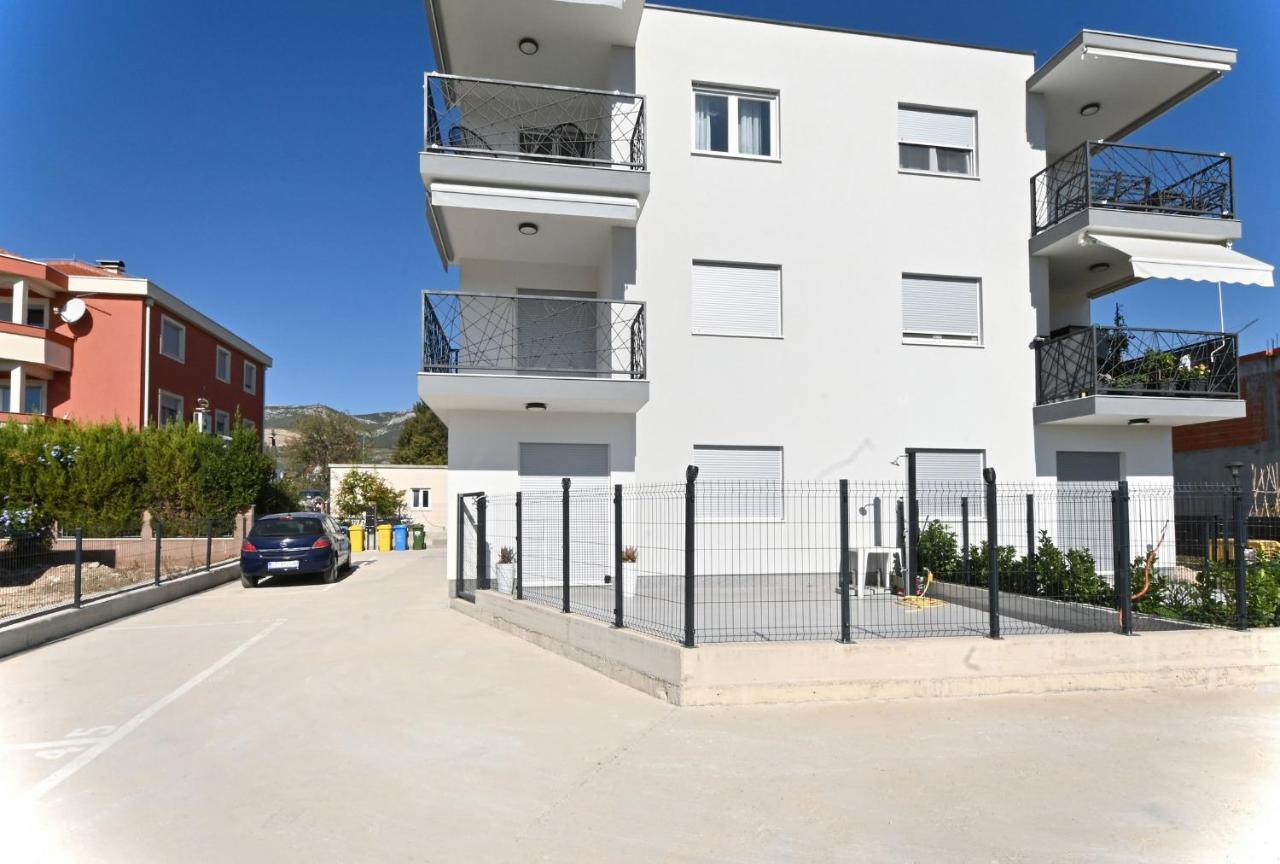 Luxury Apartment White Crystal Kaštela Eksteriør billede